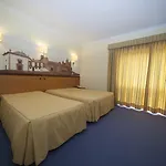 Feira Pedra Bela Hotel 4*