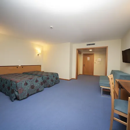 Feira Pedra Bela מלון