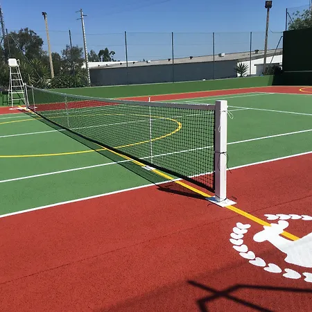 Feira Pedra Bela מלון