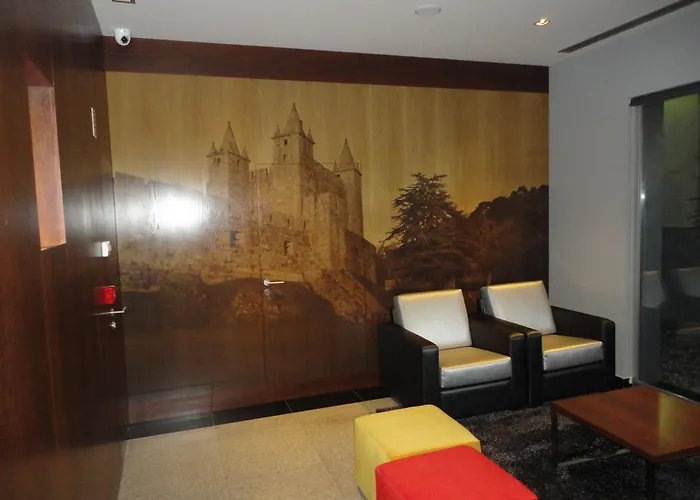 Hotel Feira Pedra Bela 4*