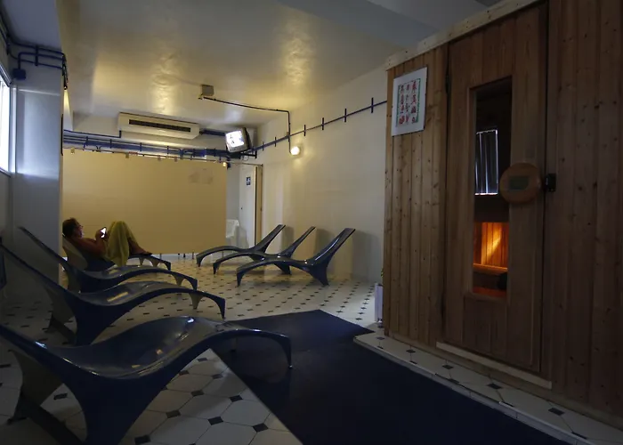 Hotel Feira Pedra Bela 4*