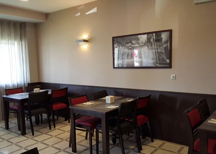 Feira Pedra Bela Hotel 4*