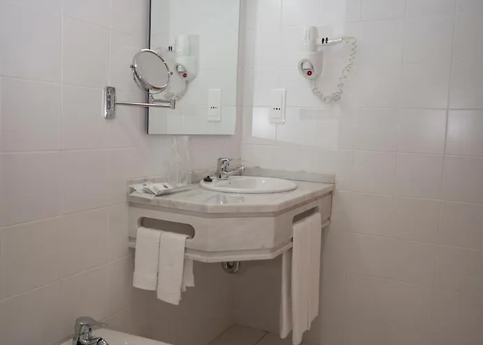 Feira Pedra Bela 4* Santa Maria da Feira